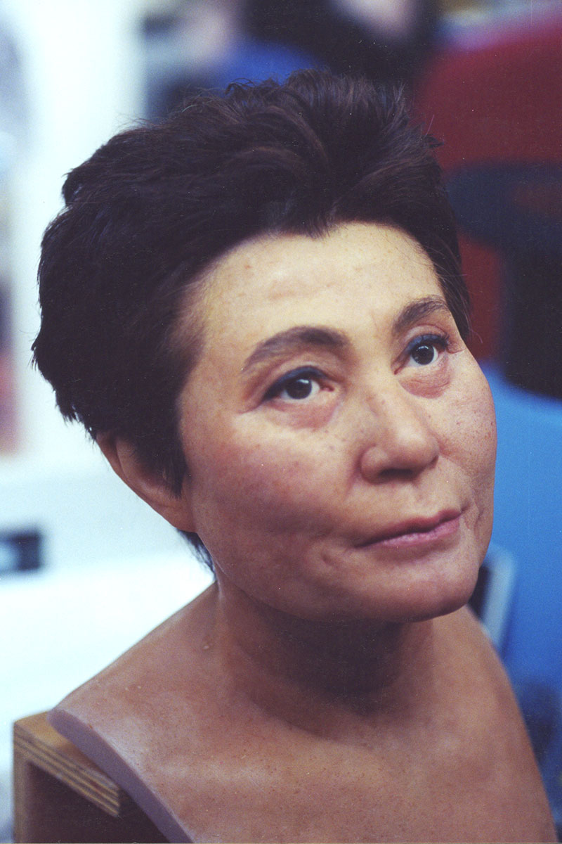 Sculpture of Yoko Ono by Karen Newman